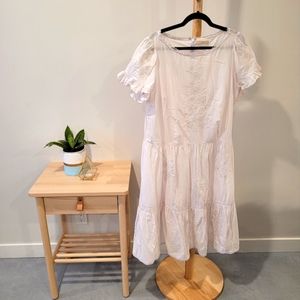 Eshakti White Embroidered cotton voile dress, size US 20